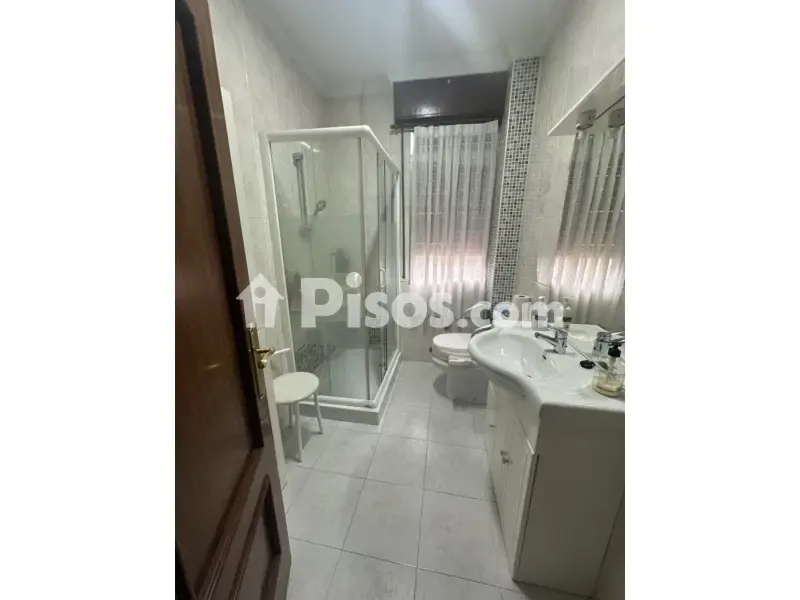 Vannitoad - Spacious Student Flat with Metro Access in San Ignacio