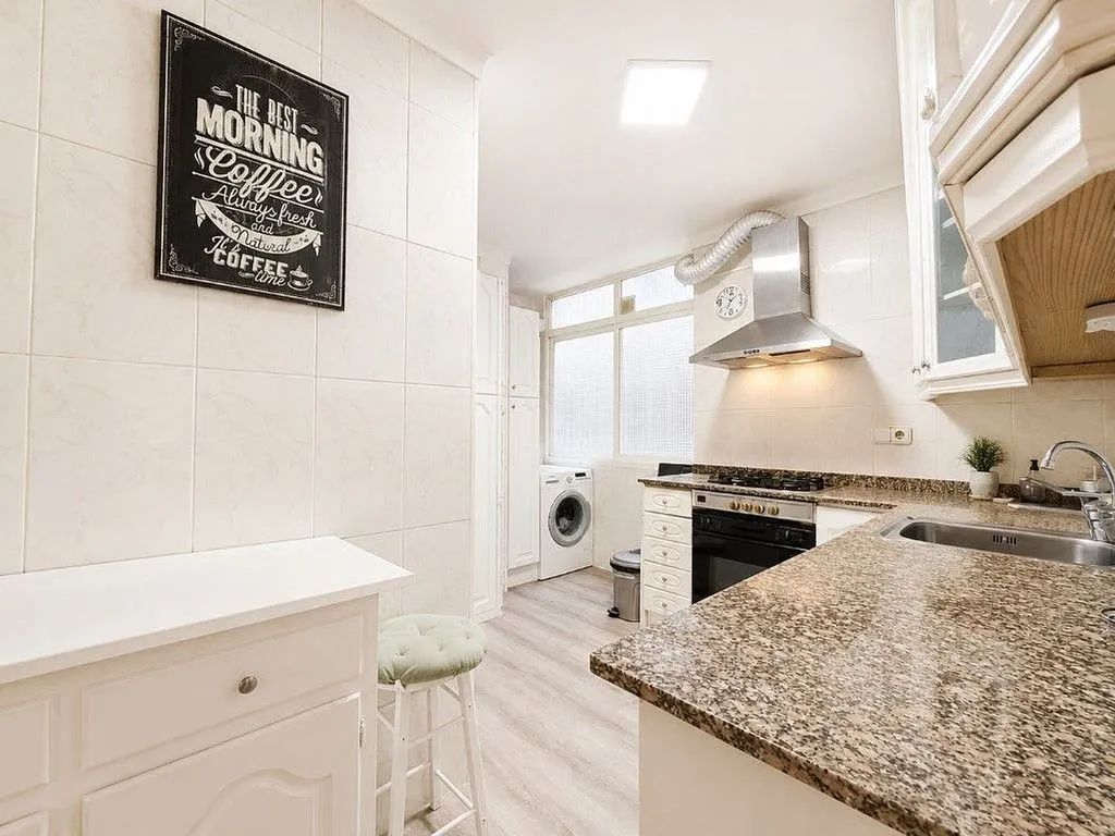 Cuisine - Apartment with Terrace in El Fortí, Palma