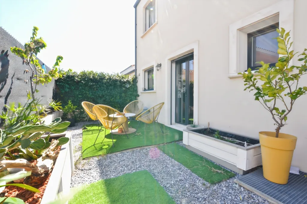 Aed - Family House with Pool in Espondeville (34)