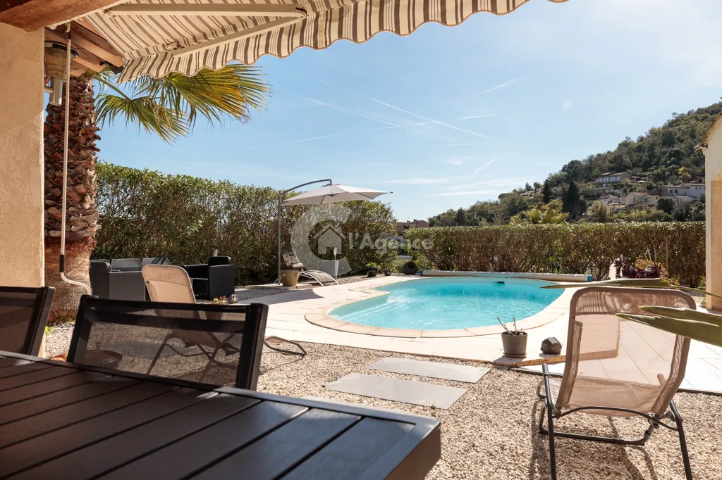 Bassein - Villa with Pool in Pégomas