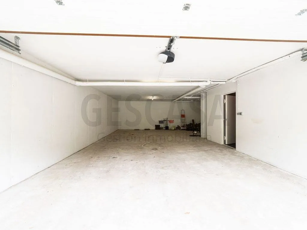 Garage - Luxury Chalet with Central Location in Vielha