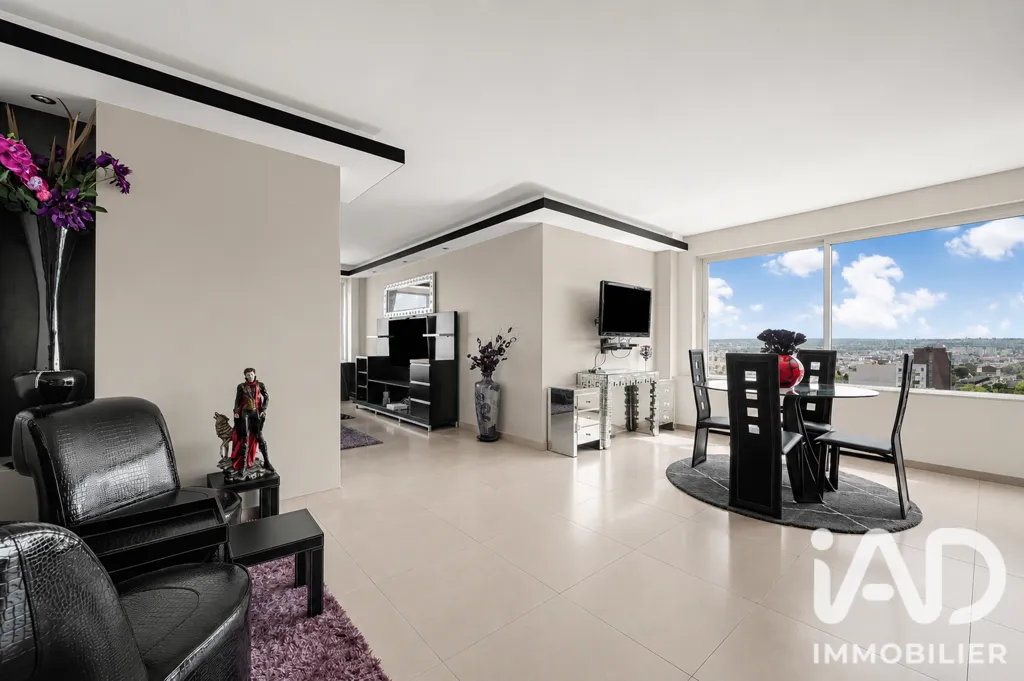 Séjour - Appartement Vue Tour Eiffel à Puteaux