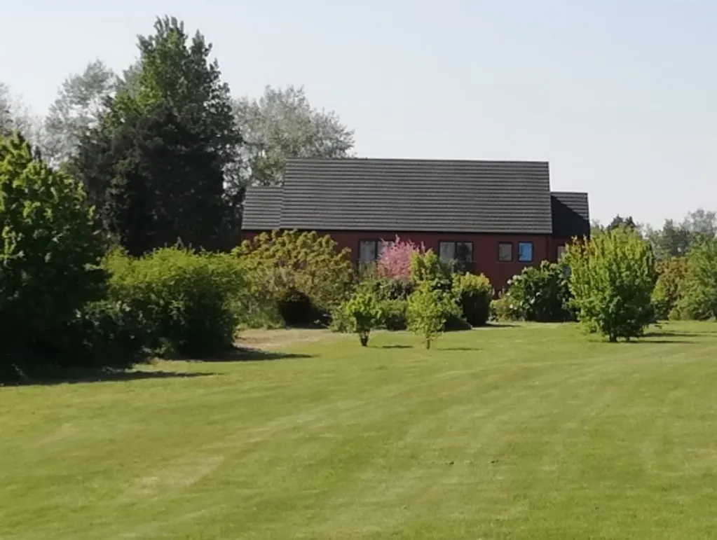 Jardin - Appartement avec Terrasse dans une Rue Calme à Les Bons Villers