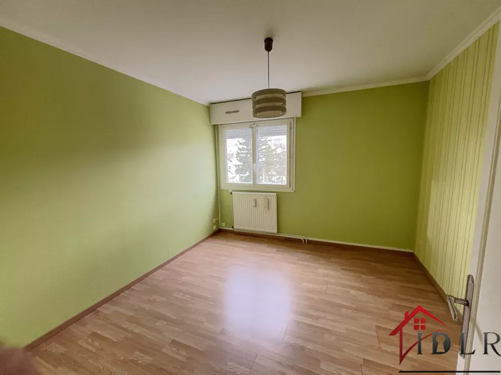 Pièces - Appartement avec Terrasse et Vue Dégagée à Dijon