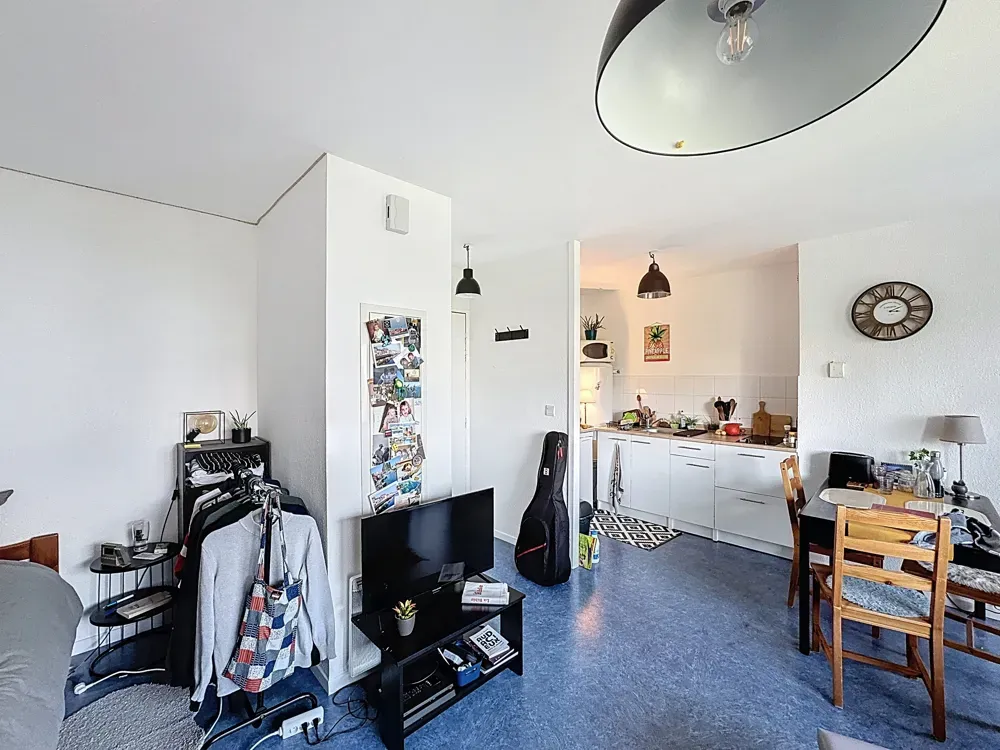 Elutuba - Meubled Studio with Balcony in Nancy