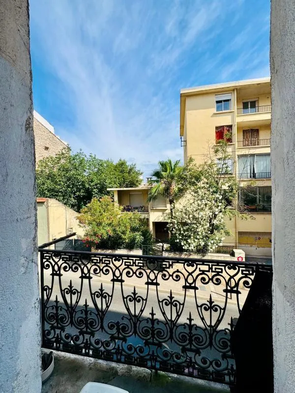 Rõdu - Occupied T3 Flat in Centre Ville, Sète