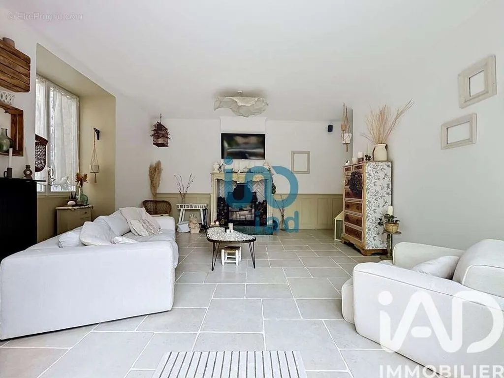 Maison 8 pièces à Bassan