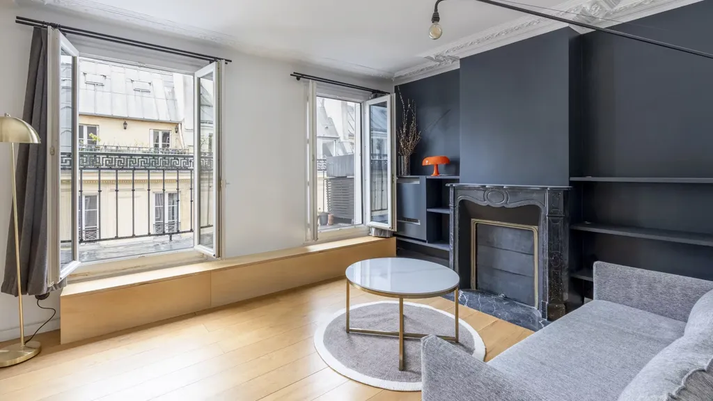 Soggiorno - Luxury Duplex with Balcony in Paris 9th