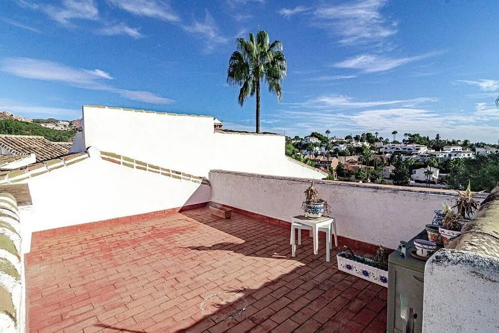 Terrazza - Chalet with Pool and Terrace in Calahonda