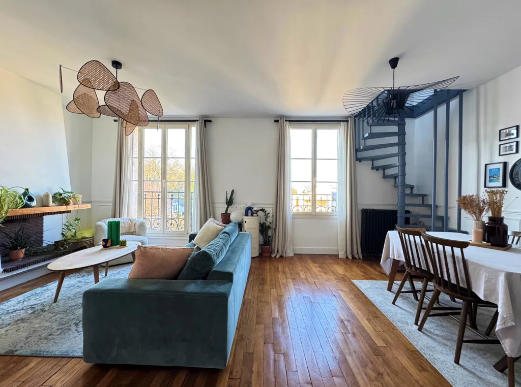 Soggiorno - Renovated Duplex in Quiet Impasse near Seine