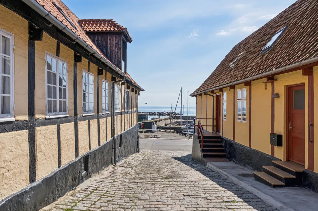 Esterno - Historic Apartment with Harbour View in Svaneke