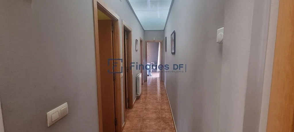 Esik - Spacious House with Garden in Caldes de Malavella