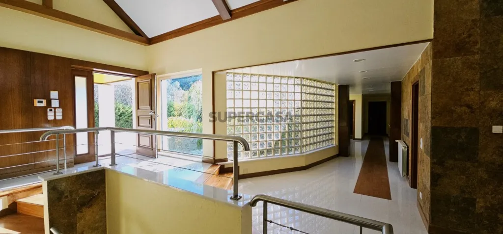 Entrée - Triplex T6 Home with Pena Palace View in Belas