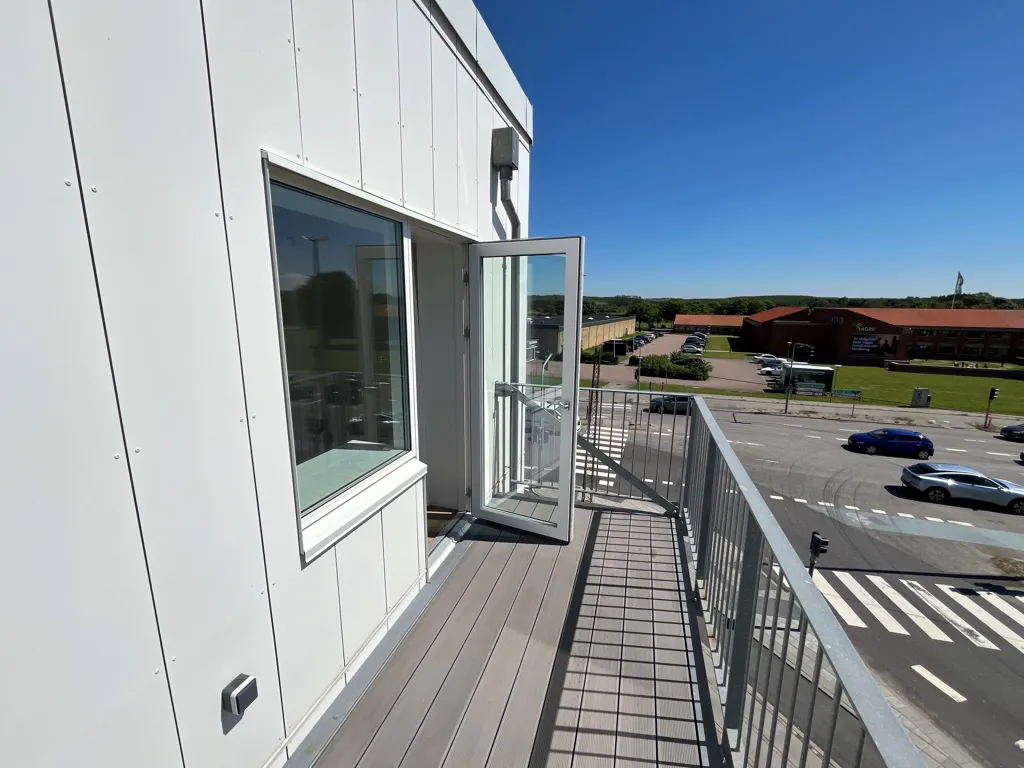 Balcon - Modern Apartment with Balcony in Skalborg, Aalborg