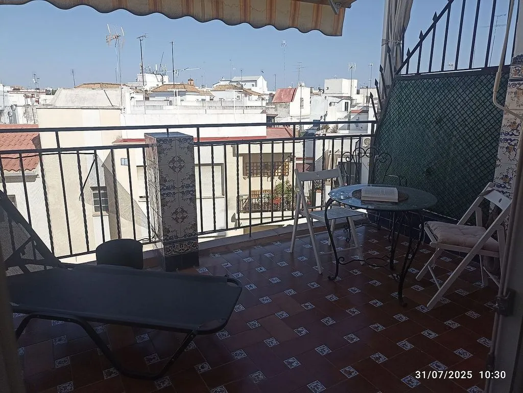 Balcon - Charming Loft with Terrace in Muro de Los Navarros