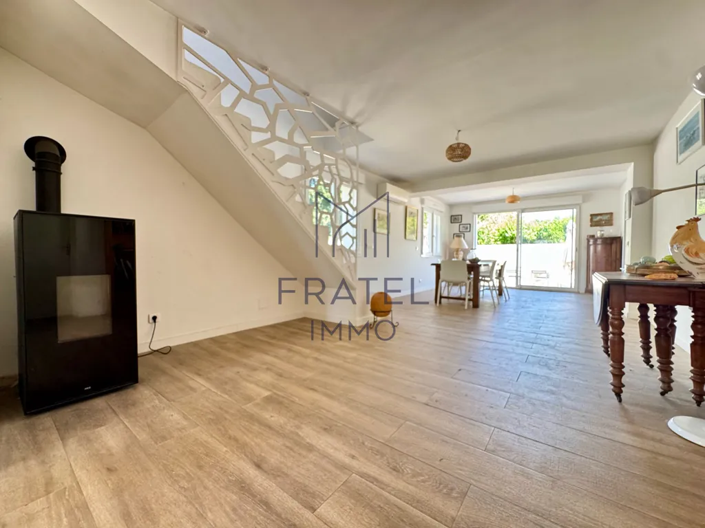 Elutuba - Family House with Pool in Juvignac