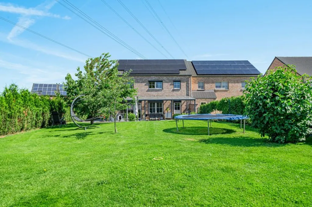 Giardino - Modern House with Terrace in Donceel