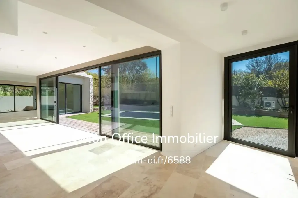 Elutuba - Renovated House with Pool in Aix-Luynes