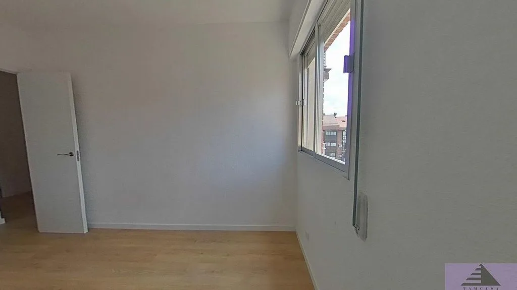 Pièces - Fully Renovated Flat with Metro Access in Fuenlabrada