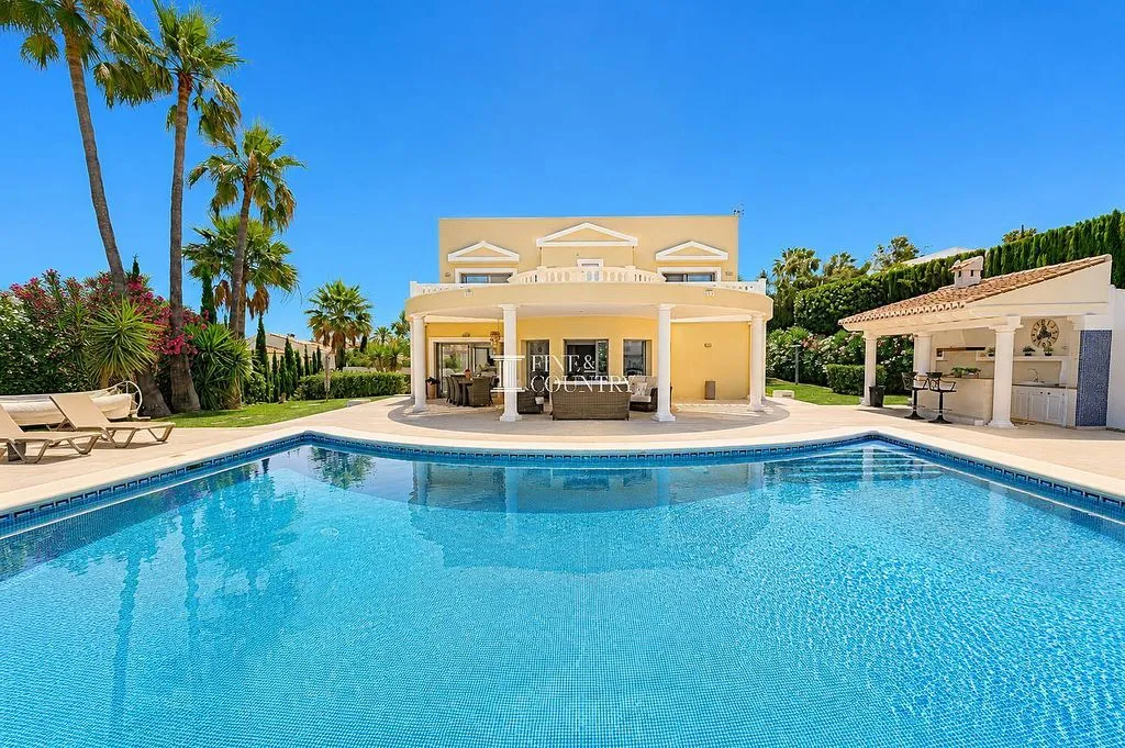 Piscine - Chalet with Pool and Terrace in Adsubia