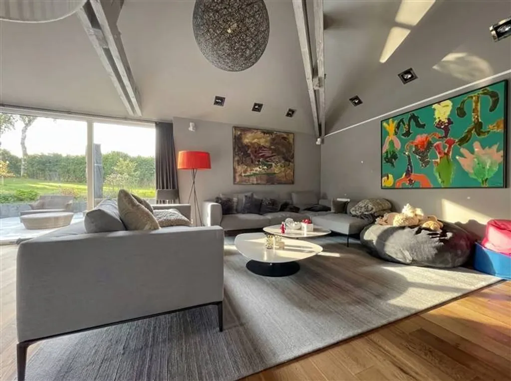 Elutuba - Luxury Villa with Equestrian Facilities in Bastogne