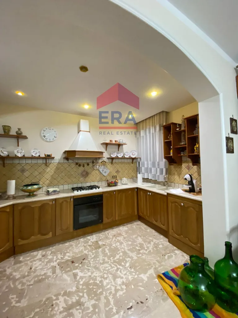 Köök - Spacious Apartment with Balcony in Custonaci
