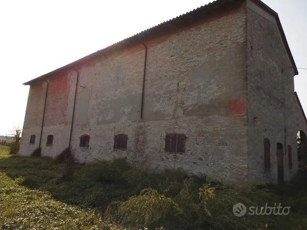 Extérieur - Agricultural Land with Barn in Baganzola