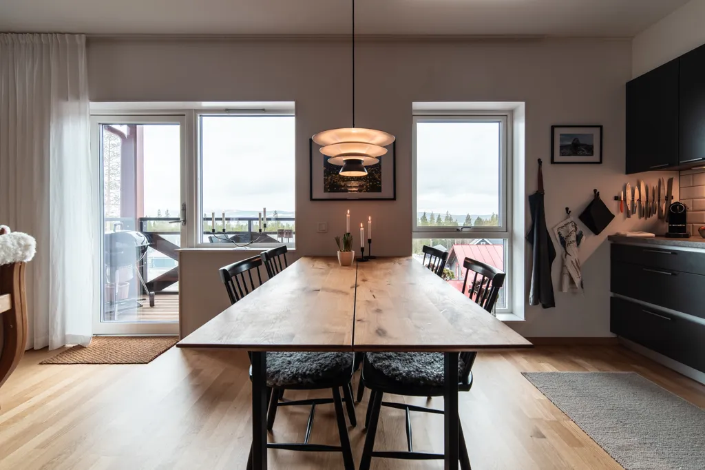Söögituba - Apartment with Ski Access in Björnrike