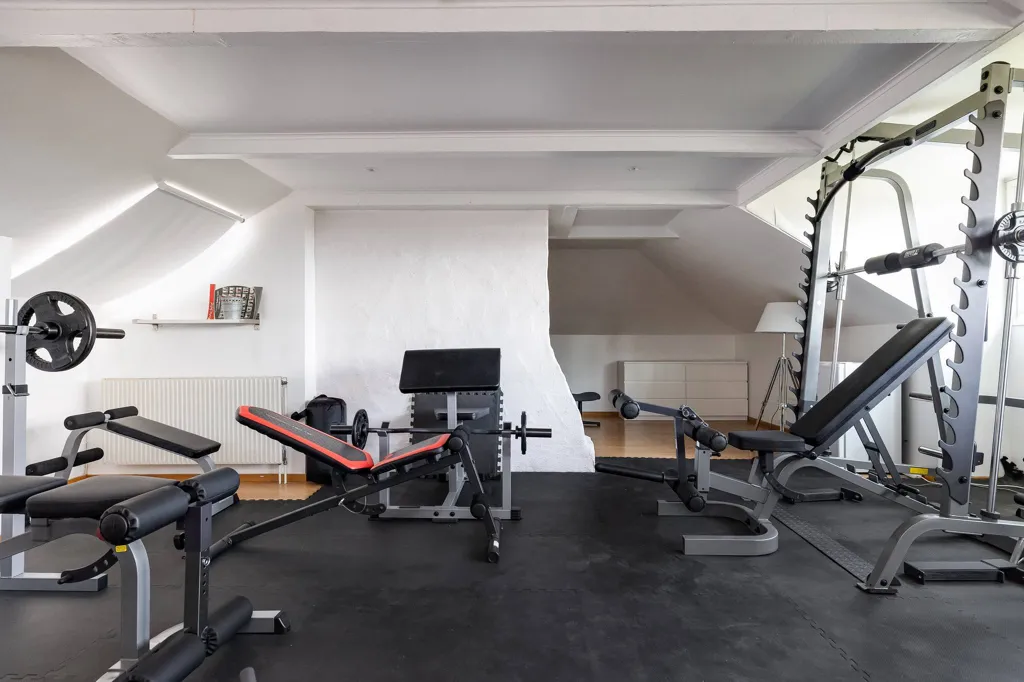 Maison 10 pièces à Kumla kommun