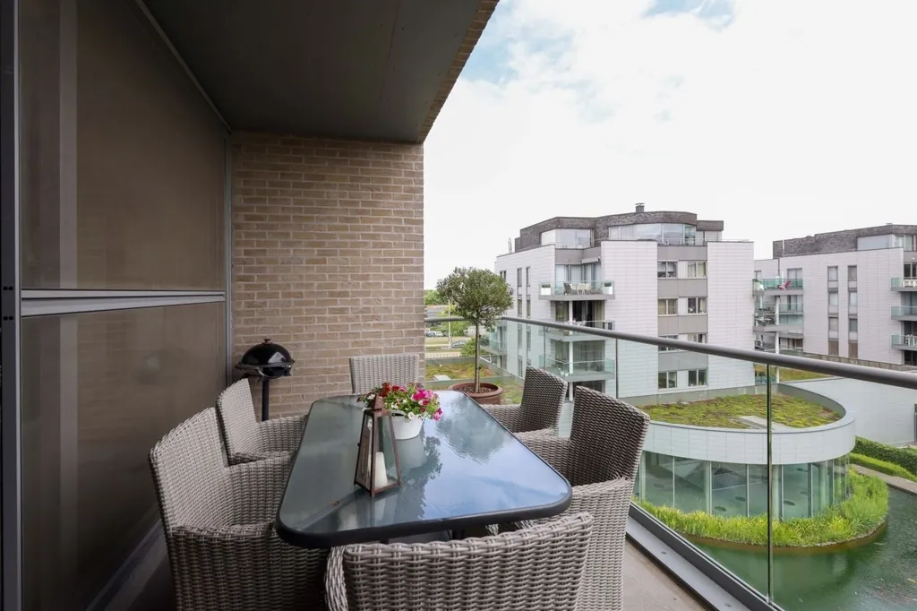 Terrasse - Appartement avec Terrasse et Parking à Hasselt
