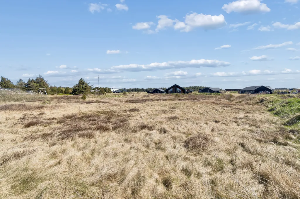 Giardino - Plot with Sea View in Vorupør