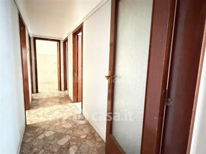 Entrée - Apartment with Balconies in Avellino