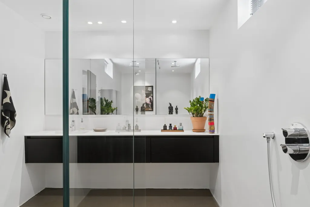 Salles de bain - Architect-Designed Villa in Vejle