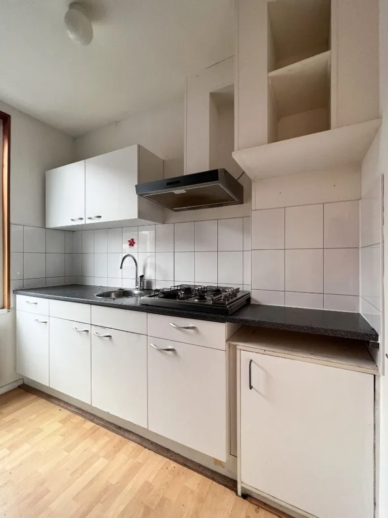 Cuisine - Student-Friendly Apartment with Balcony in Rotterdam