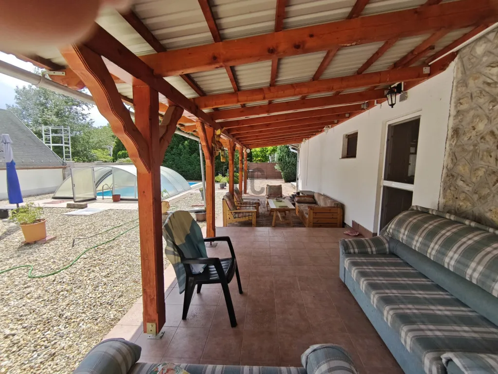 Terrazza - Family House with River View in Mohács