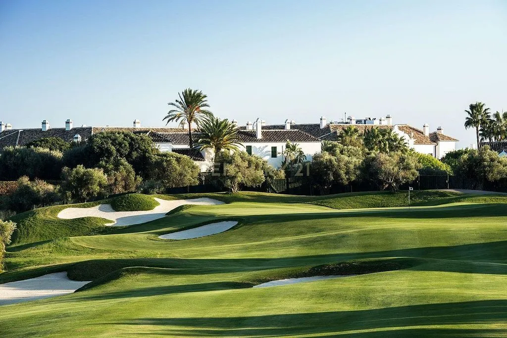 Välivaade - Chalet with Golf View in Casares