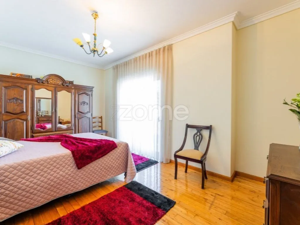 Magamistoad - Luxury House with Garden in Vimieiro, Braga