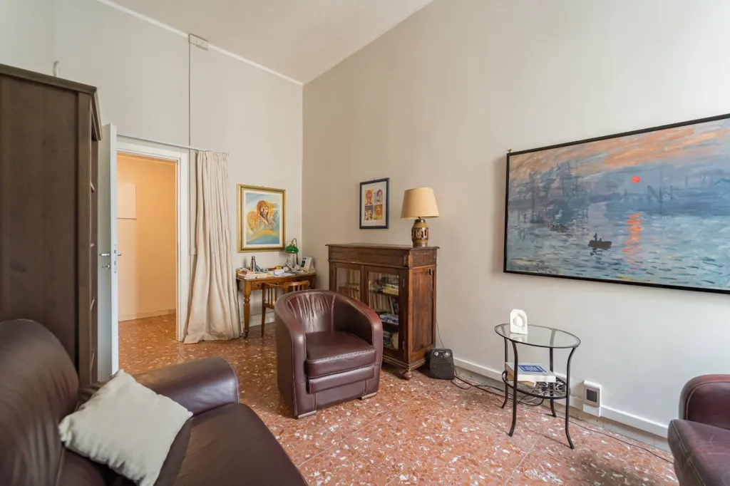 Elutuba - Triplex with Double Exposure in Ludovisi, Rome