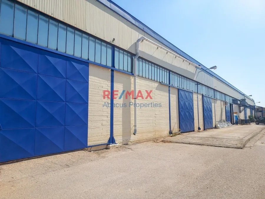 Exterior - Industrial Space with Workshop in Mandra