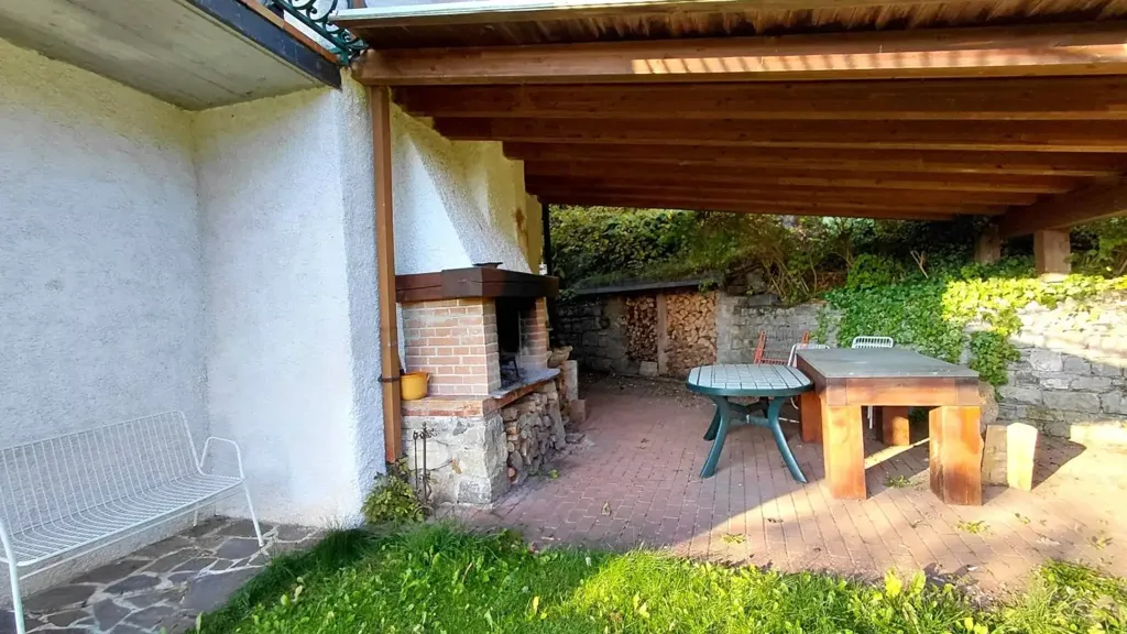 Terrass - Bifamiliar Villa with Panoramic View in Marmentino