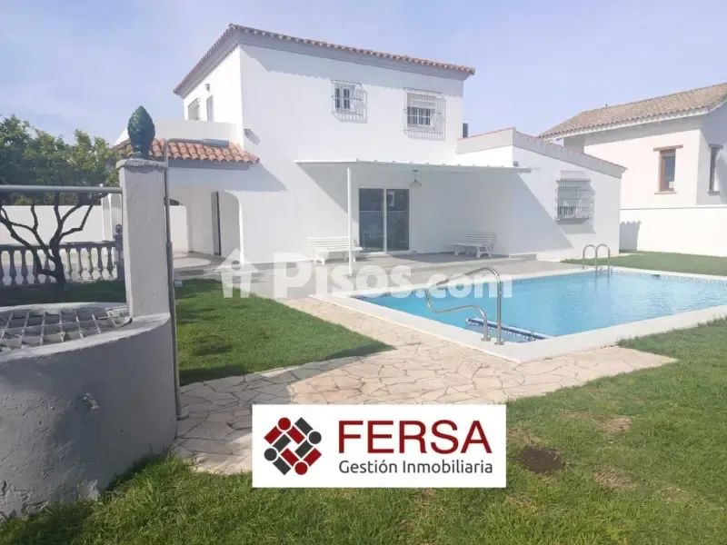Pool - Ample Chalet with Pool on Carretera de Sanlúcar-Sudamérica