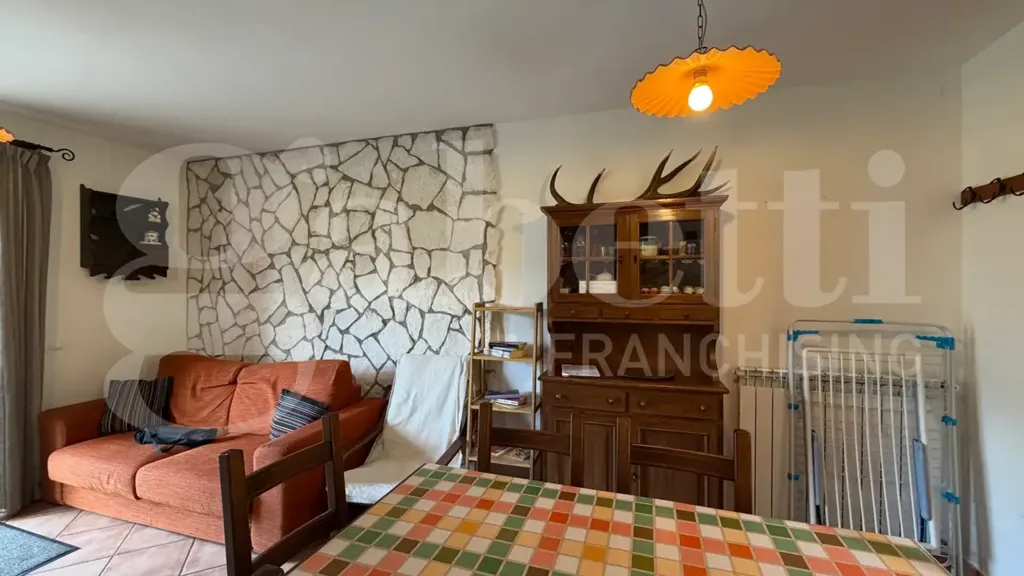 Salle à manger - Panoramic Semi-Detached Villa in Rocca Di Cambio