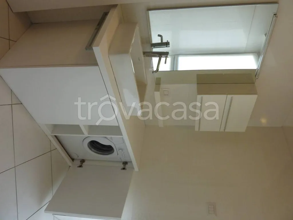 Lavanderia - Bright 2-Bedroom Flat in Sondrio