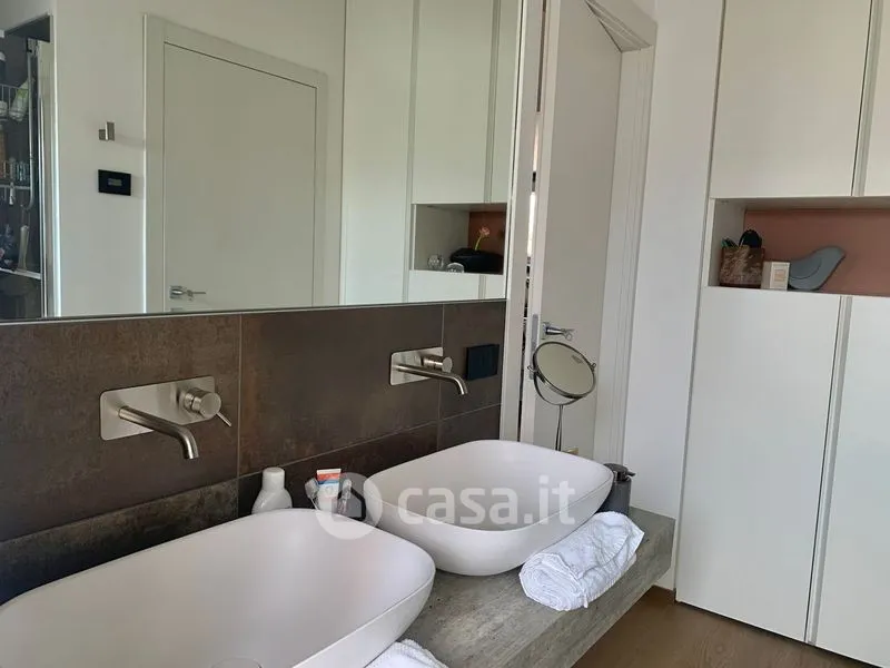 Salles de bain - Restored Apartment with Historic View in Ivrea