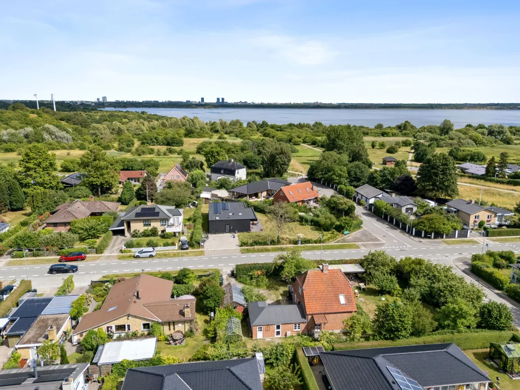 Vista aerea - Gulstens Villa with Garden in Hvidovre