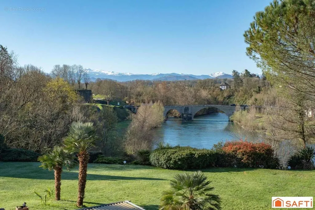 Maison avec Vue Panoramique sur Navarrenx