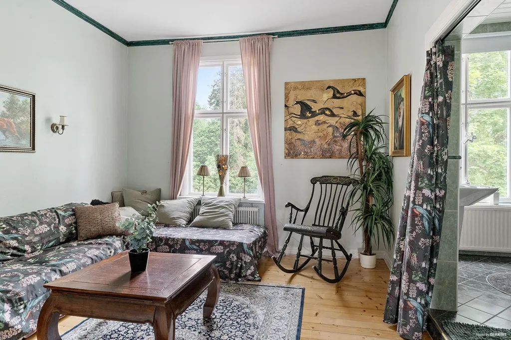 Living Room - Historic Manor with River View in Blekinge