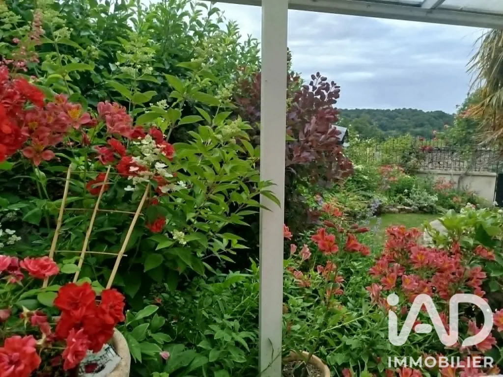 Jardin - Maison de Plain-Pied avec Studio à Beaumont-le-Roger