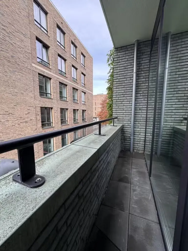 Rõdu - Modern Apartment with Patio in Maastricht