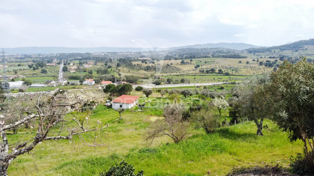 Aed - T3 House with Panoramic View in Celorico da Beira